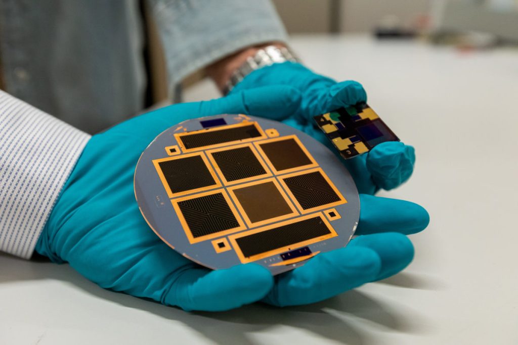 Solliance hits 30.1% efficiency on perovskite/silicon tandem solar cell